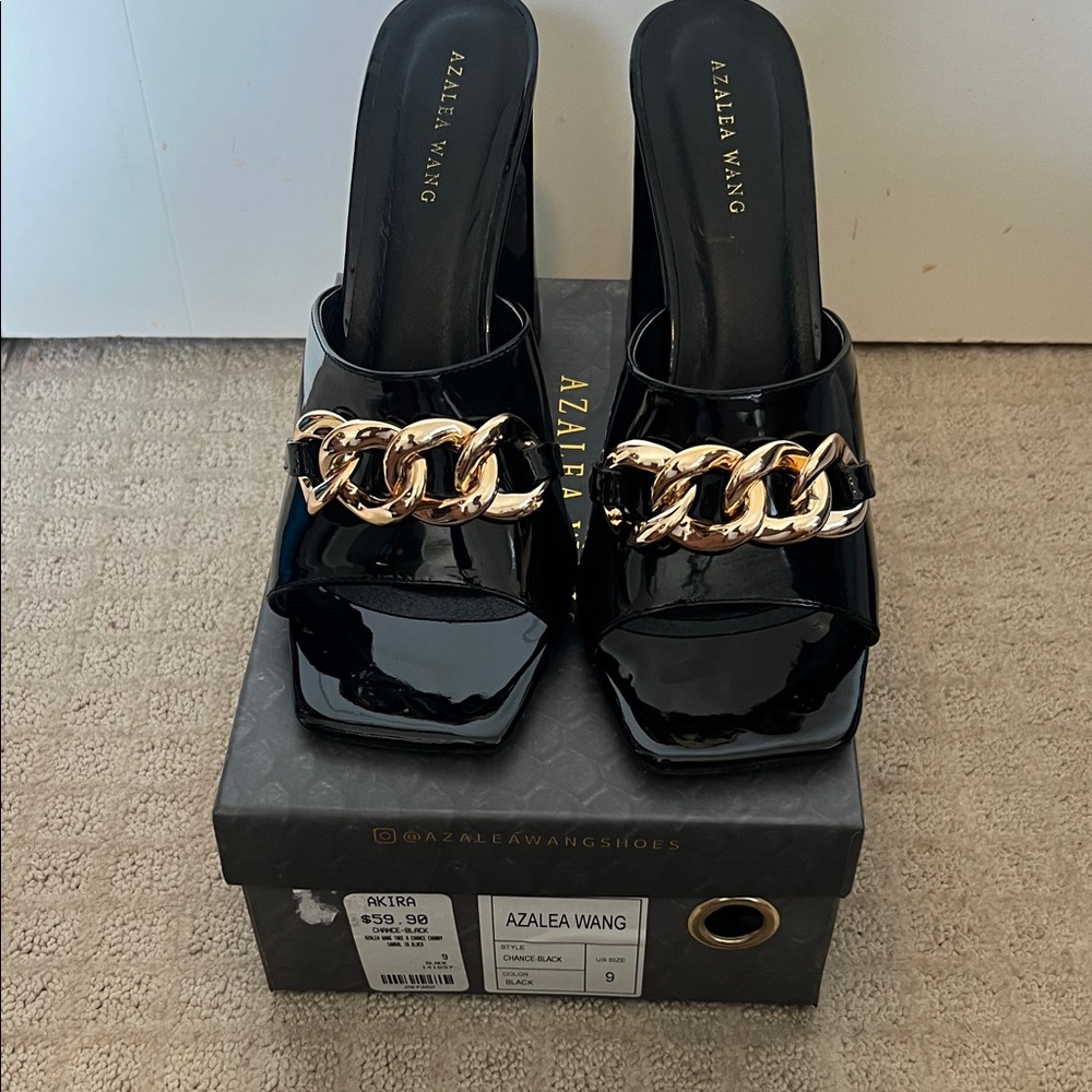 Black and Gold Chain Detail Women's Shoes